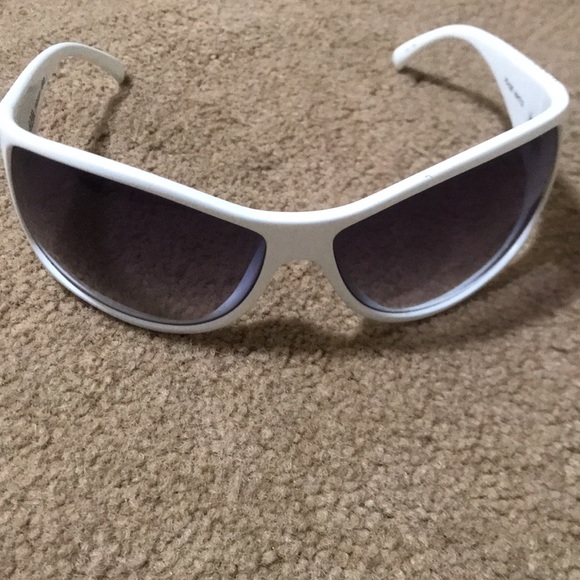 🌸NEW🌸 Von Dutch Rare VTG Flying Eyeball Highway Hero Sunglasses - Picture 2 of 16